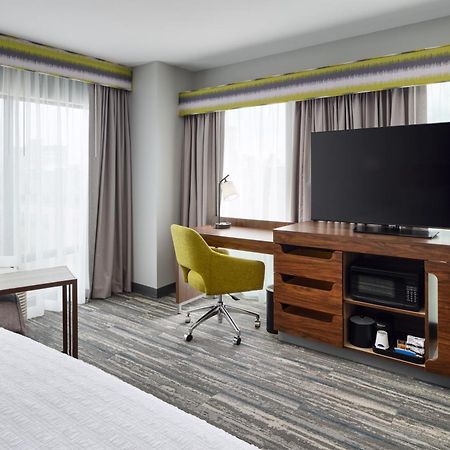 Hampton Inn Towson Downtown Экстерьер фото