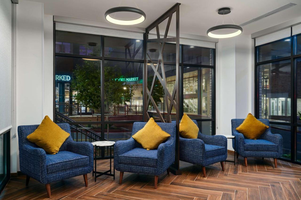 Hampton Inn Towson Downtown Экстерьер фото